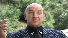 Tattooed model Beverly Cocks gets her ass stuffed