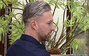 Gorgeous babe Regina Sparks gets a DP ANAL sex