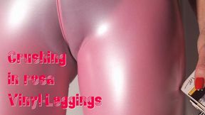 Crushed in pink vinyl cameltoe leggings - Zertreten in rosa Vinyl-Cameltoe-Leggings