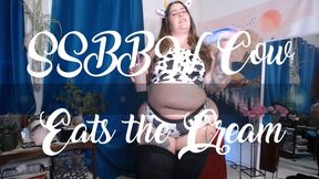 SSBBW Cow Eats the Cream with Body Oiling