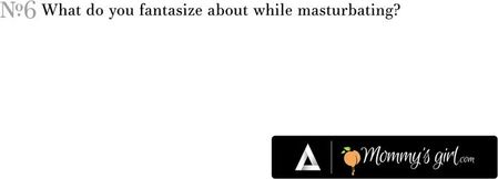 Reagan Foxx's Intimate Solo Session: Watch This Stunning MILF Explore Her Pleasure!