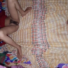 sex with my husband and cum out  in my pussy