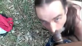 Puta Gringa del Bosque L&aacute_zaro C&aacute_rdenas Morelia Michoac&aacute_n M&eacute_xico Mamando Verga Maricon Chupavergas en parque p&uacute_blico