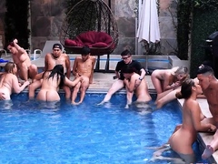 Gatita &amp; Nicole Zurich - Pool Orgy