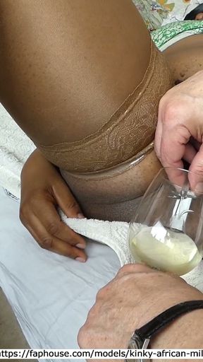 Kinky African MILF's Peeingday 3   Clip 3