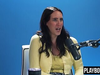 MILF Cadence Lux podcast and masturbation session until orgasm