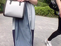 服の上からでも圧倒的な存在感を放つマシュマロ神乳妻登場！！