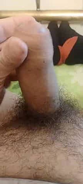 Esaudisco il mio padrone di casa 75enne