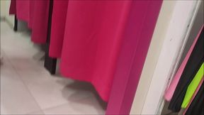 i did it again, new diaper s pee in a fitting room