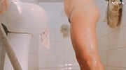 Follando con mi empleada domestica en el baño privado de mi habitación Morena Hermosa y culona