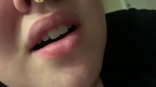 ALICE EATS: BBW CRAVES HER BOYFRIEND AND VORES HIM