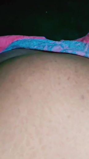 Unforgettable moment from &quot;Romance in Train-Meet Random gorgeous girl In Train&quot;