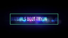 Batgirls feet and Boots