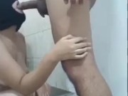طالبة جامعية من شرم الشيخ تمارس الجنس مع أستاذتها الرياضية في حين لا يوجد أحد هن العر😈💦