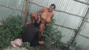 Indian desi housewife ki chut ki Pani nikala