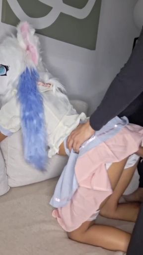 18+ Submissive Otaku with Mask Lets Herself Be Penetrated Very Hard