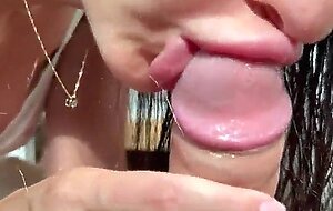Los vecinos nos miraron a mi hermanastro y a mi teniendo sexo en el balcon - porno casero
