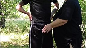 I saw my stepmom in the park and fucked her in the mouth