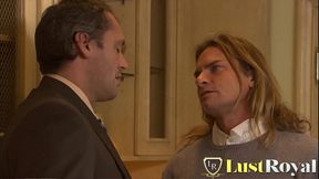 Roxy Jezel Gets Pumped&nbsp_On The Stairs