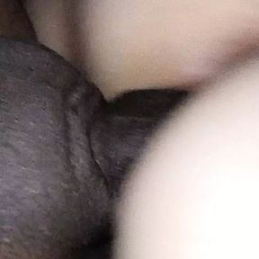 Big ass MILF got great orgasm while getting the leak fixed