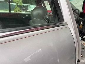 Car Wash Short Skirt No Panties (Pussy Exposed)