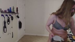 Live Clips Spikey bra leaves marks