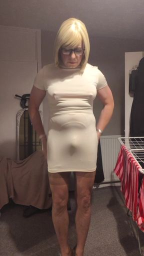 Christmas party dress bulge