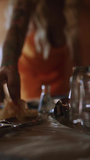 Blonde Bombshell Gets Mr Alien Treatment - 3d Anime Hentai Hardcore Monster Fuck Creampie   Clip 1