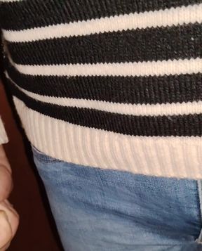 Let's live this moment together walking and showing and playing at the same time I hope you like my moment