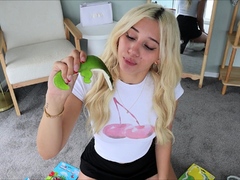 Sensational big booty Emalie Das nude videos