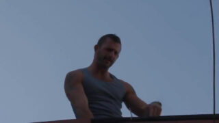 Τατουάζ Morgan Black barebacks James Roscoe μετά από ένα καυτό τσιμπούκι
