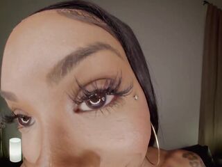 GROOBYVR - Fascinating Leilani’s Ideal Body Gets Worshipped