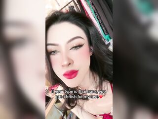 Got a trans hotty fetish?