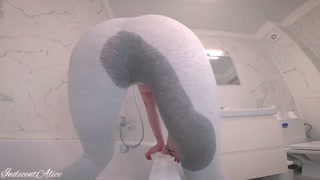 Piss Orgasm after Watching Porn and Rubbing my Clit_Wet Gray Leggings Fetish