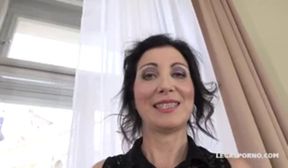 ITALIAN MILF SISSY NERI GETS BLACK DP ANAL