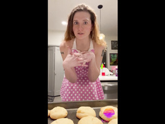 transsexual cums in cookie dough xhhjm1e