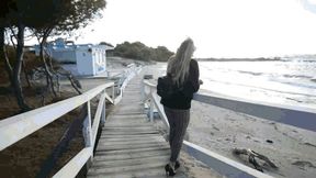 Walk along the embankment. WMV (1920x1080) FHD