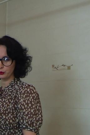 A Pervert in Glasses Goes Wild