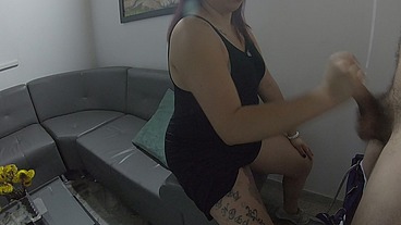 me folle a mi Vecina en la sala de espera