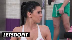 Busty Babe's Gym Sex Workout