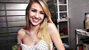 A blonde teen get her tight pussy drilled and face splattered by older dude