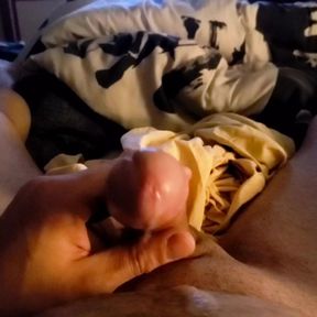 Play and cum with toy