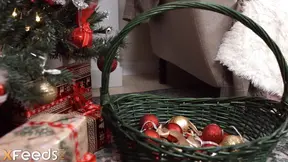 Petite teen rides her boyfriend's cock in cowgirl on Christmas
