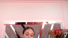 Amara Jons Members-Only Show