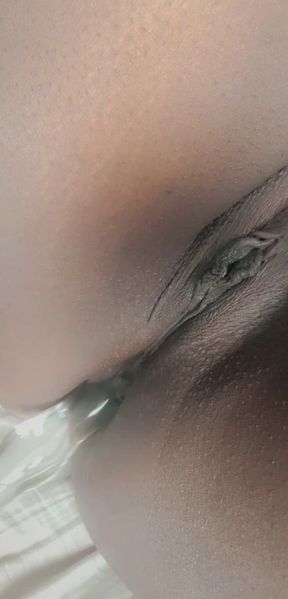 A little bit of anal fun.....