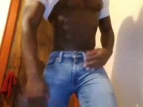 Muscular black, strip on cam ( more musclespy on private)