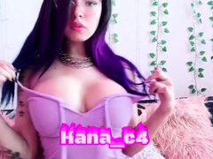 Big ass babe exposes her big boobs