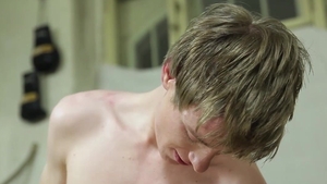 Sparring In The Raw: No Limits