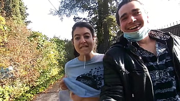 Risky blowjob in public and cum in mouth