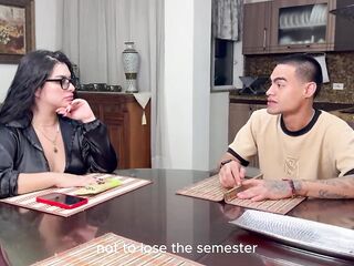 Lalin girl tetona cabalga la enorme polla BBC de el mejor amigo de su hijastro! Coge mi estrecho coño a escondidas!